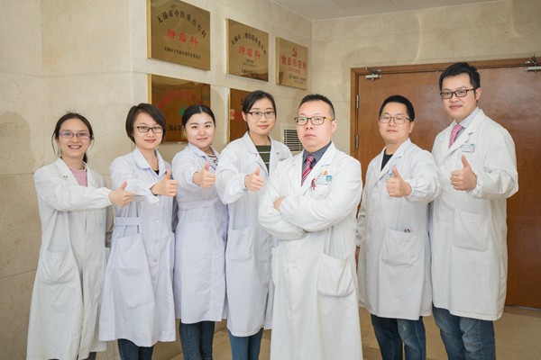 肿瘤科医师团队